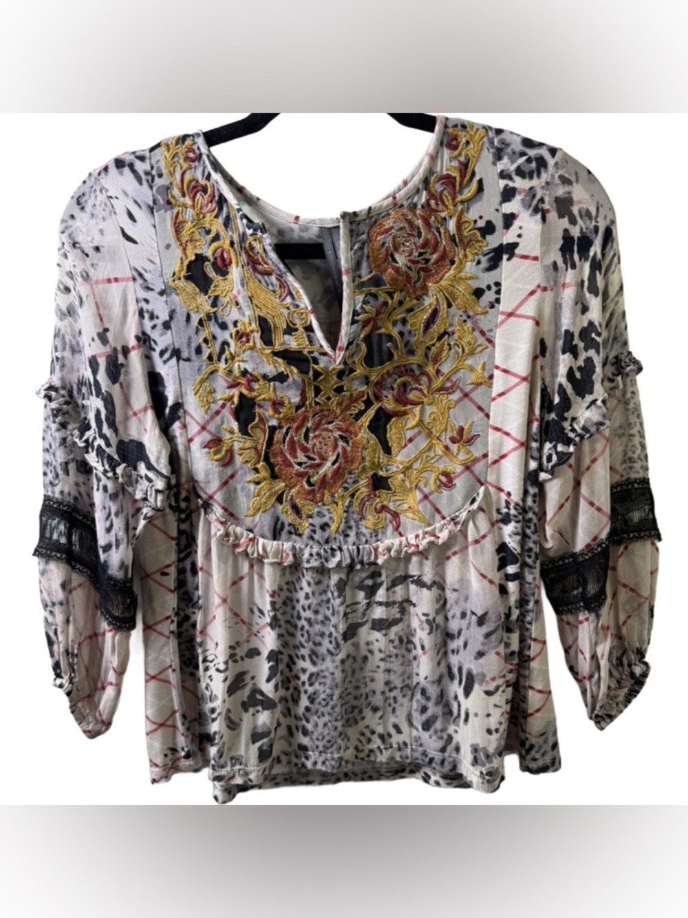 Anthropologie Cream Embroidered Floral Yoke